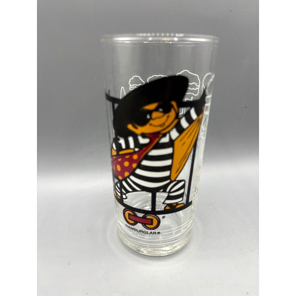 Vintage 1977 McDonalds Action Series Hamburglar Glass Collector‎ Tumbler 5.5"